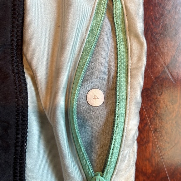 Lululemon Run: Speed Short *4-way Stretch - Picture 3 of 4